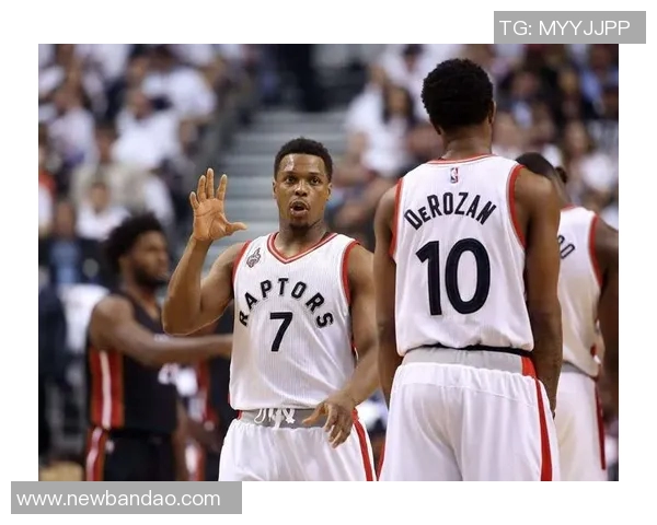 德罗赞幽默回应洛瑞言论称其分析水平堪忧