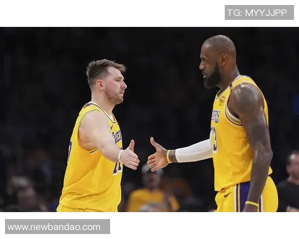 东契奇谈与詹姆斯同队的梦想经历激励年轻球员追逐篮球梦想