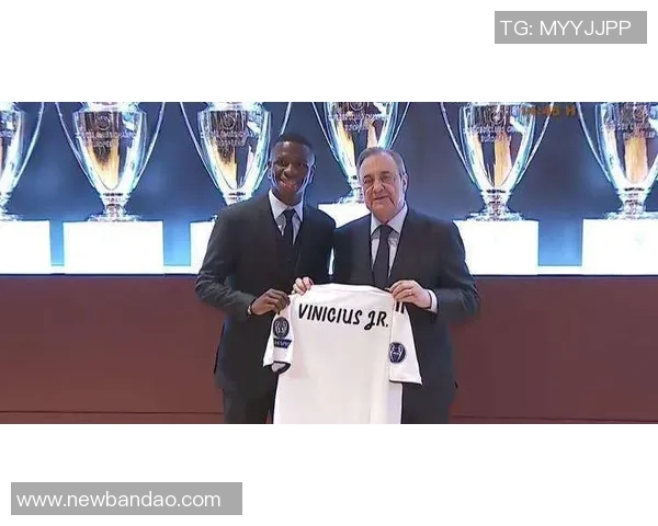 切尔西欲引罗德里戈或维尼修斯传闻遭罗马诺否认毫无根据